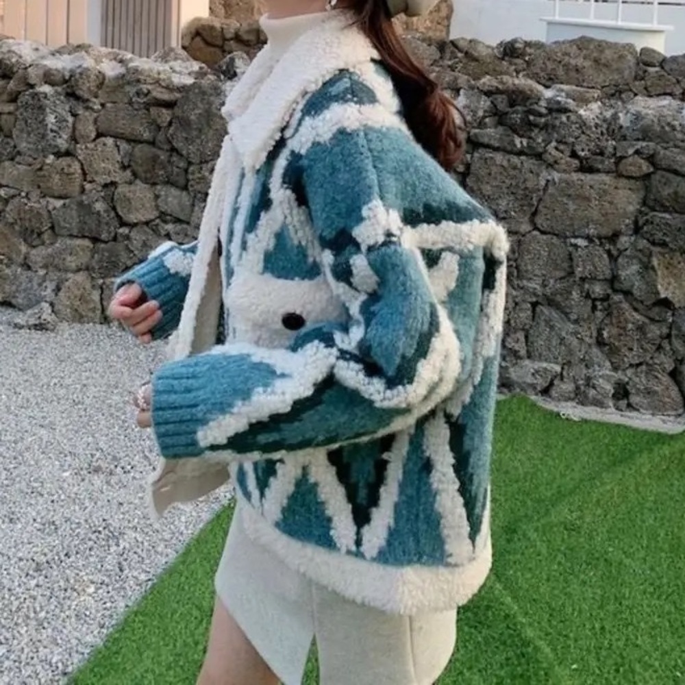 #5 LAST 1! Blue cream Tribal Aztec Bohemian Sherpa button relaxed jacket sweater - Picture 5 of 10